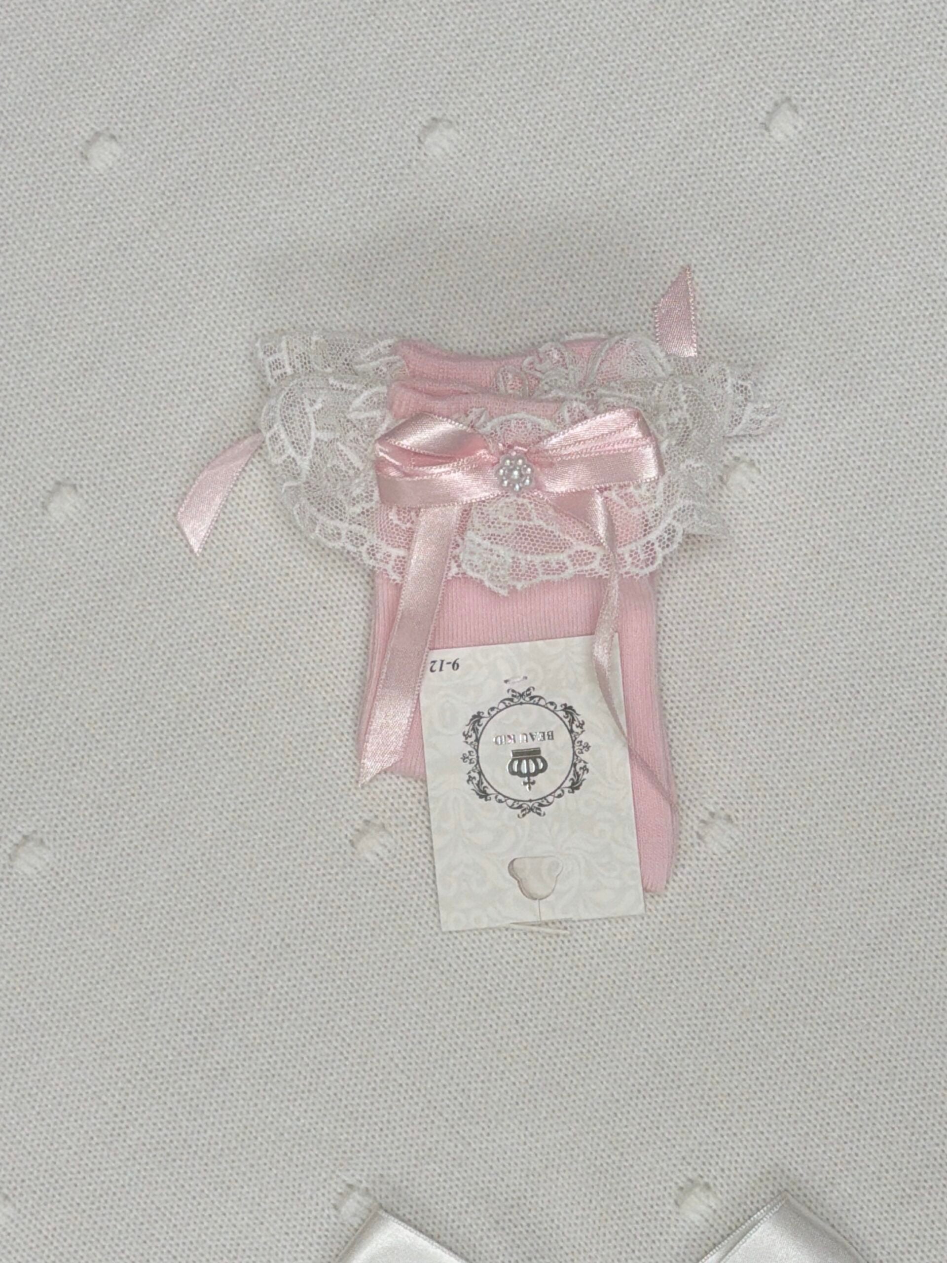 Babysokker med Sløyfe, Blonde og Perledetalj