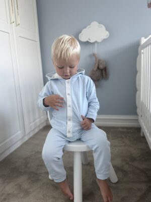 Lyseblå to delt sett